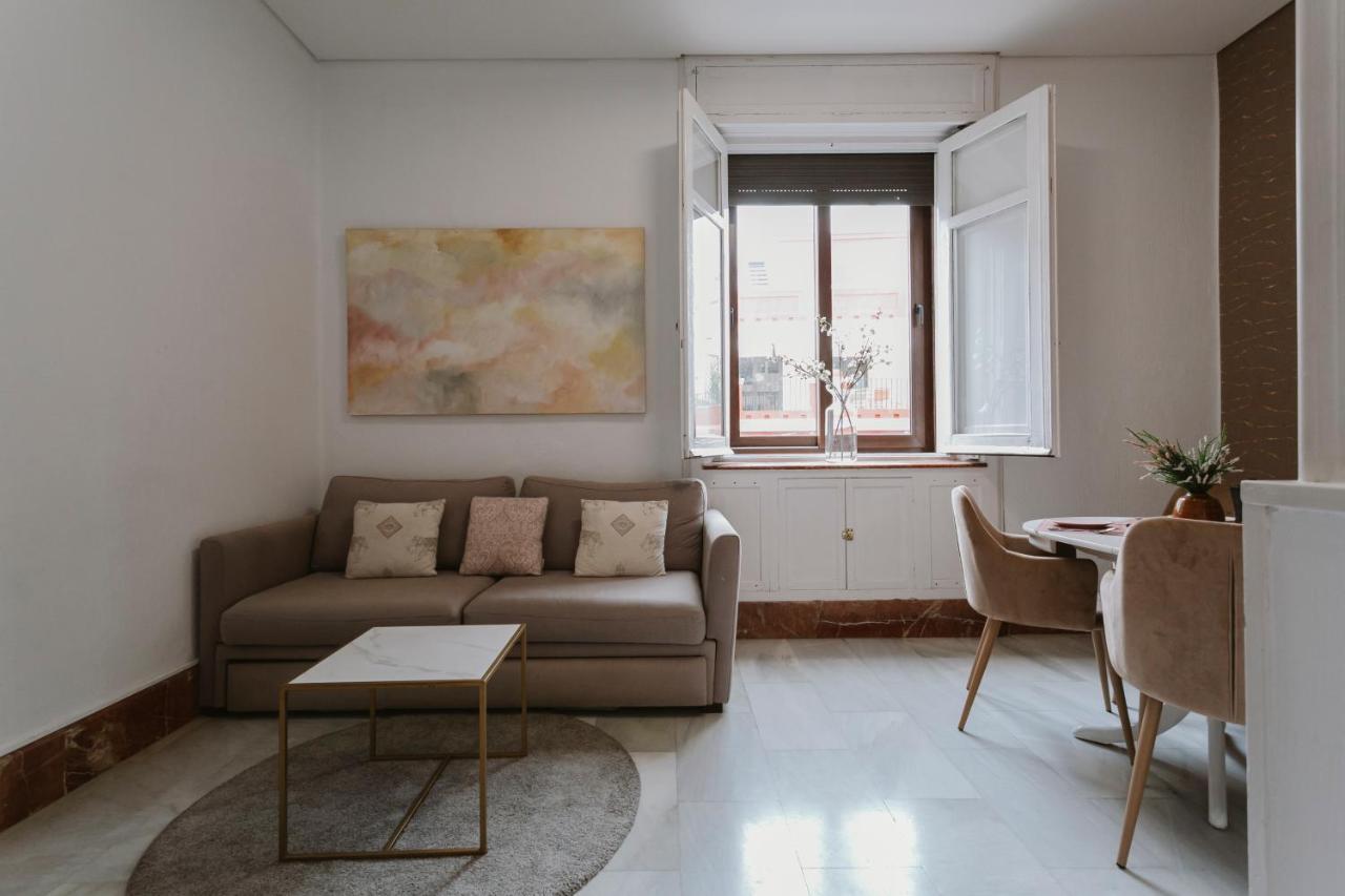 Ferienwohnung Bright And Cozy-1Bd 1Bth & 2Bd 1Bth- La Giralda Sevilla Exterior foto